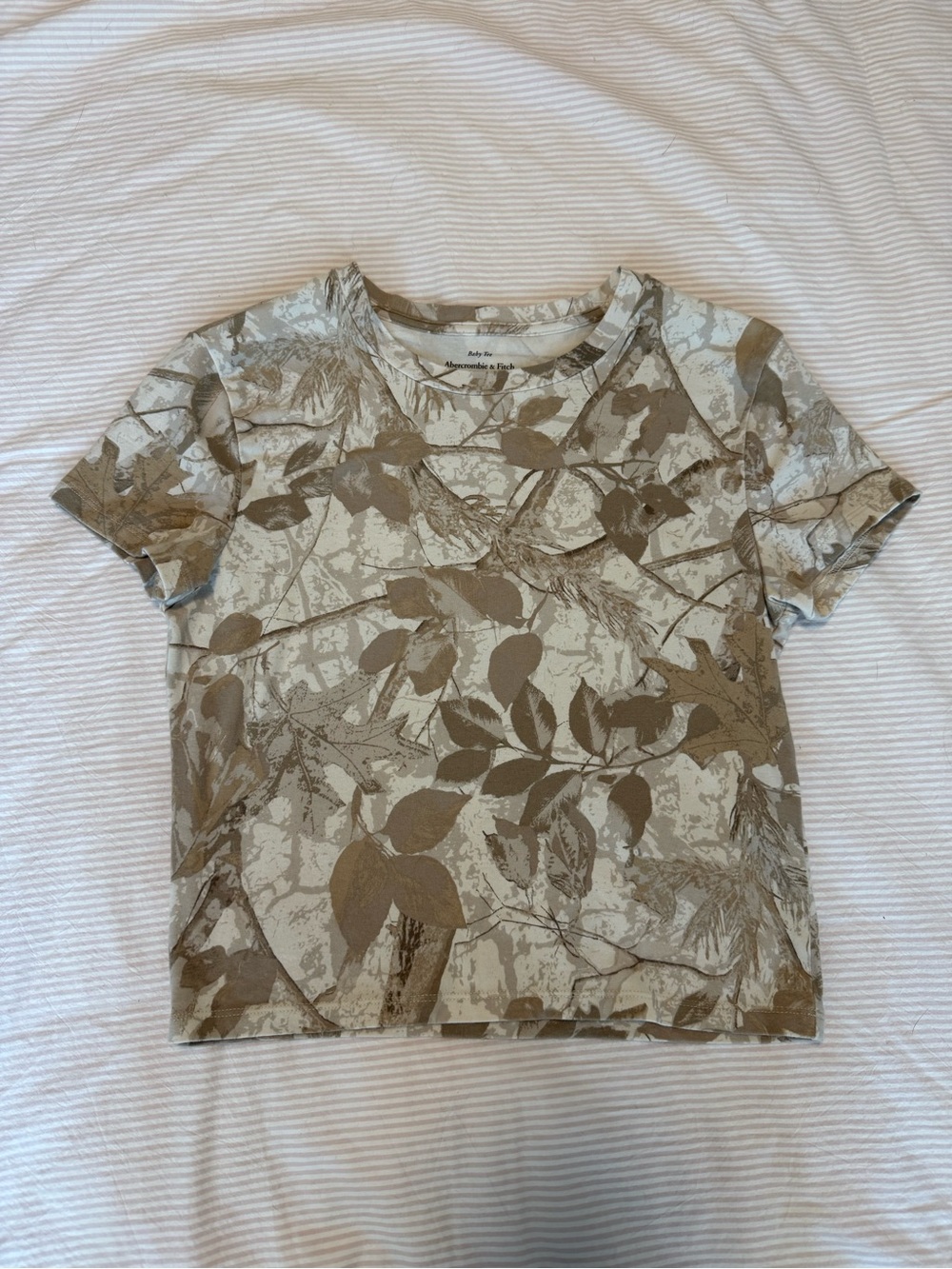 A&F Essentials Baby Tee